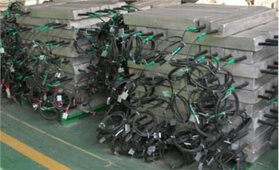 दफन धातु संरचनाओं के लिए बलिदान एनोड्स